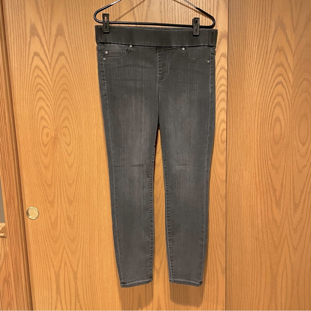 Liverpool High-Waisted Pull-On Jeans, Gray, Sz 6P (petite)